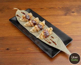 Empanadilla De Pato Pekín