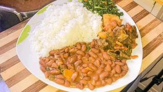 2 Chapatis and Beans