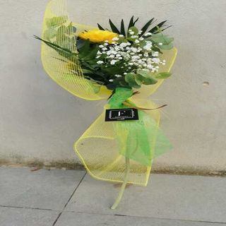 Rosa Amarilla Unidad