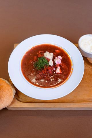 Борщ зі свининою (450г)