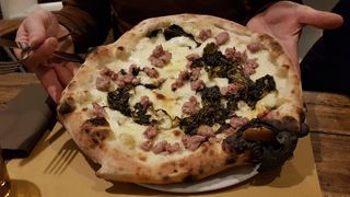 Pizza salsiccia e friarielli a modo mio