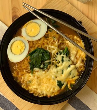 Классический рамен с курицей  острый/средний