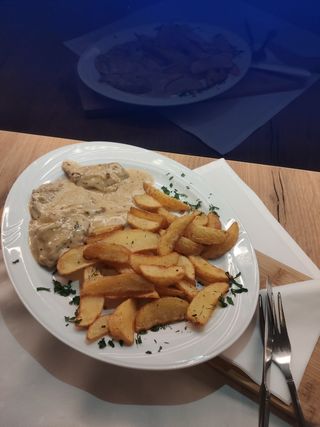 Polędwiczki w sosie musztardowym