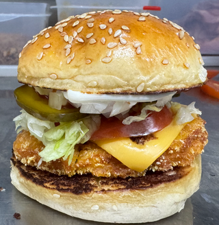 MENU BURGER POLLO CRUNCH