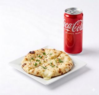 Cheese naan + Lattina Coca-Cola