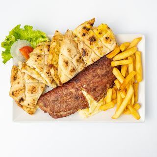 Pljeskavica punjena sa sirom