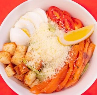 Цезарь с лососем