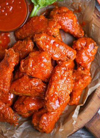 Buffalo wings, Spicey (on bone) 12 pieces