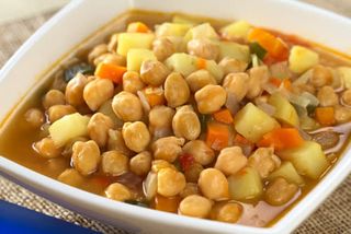 Cocido De Garbanzos