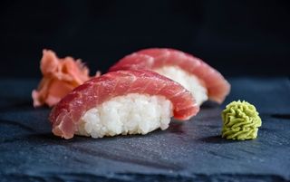 Nigiri tuna 2 komada