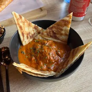 No Butter No Chicken con Paratha.