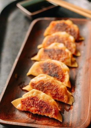 Gyozas De Cerdo Y Verduras (6 Uds.)