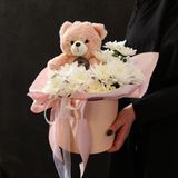 Квіткова композиція з маргариткою (рожева)