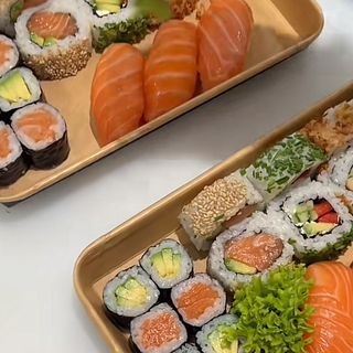 Combo sushi Nora 79 ( 19 unidad )