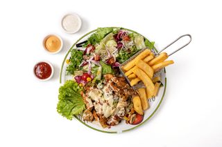 Shoarma drobiowa z warzywami i serem