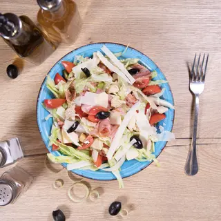 Salată Caesar