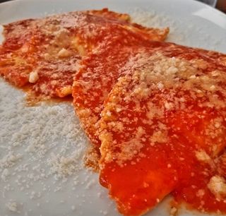 Ravioli ricotta e menta