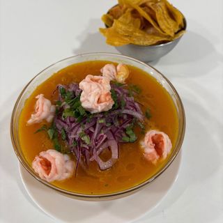 Encebollado Mixto