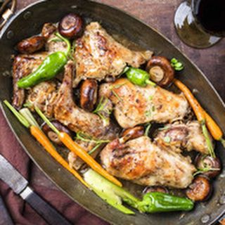 Заешко с гъби и бамбук (500г)