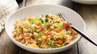 38. Пържен ориз със зеленчуци и яйце 700гр