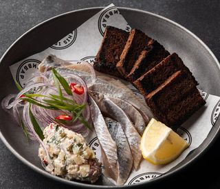 ОСЕЛЕДЕЦЬ ДО ГОРІЛОЧКИ