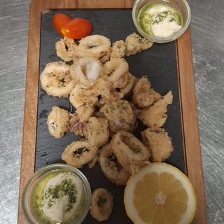 Calamares fritos al estilo Andalucía