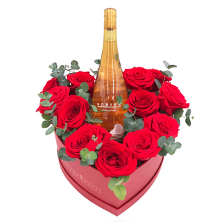 Heart box with rose wine