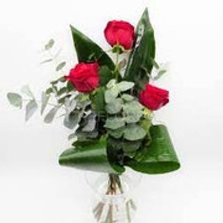 3 Rose rosse