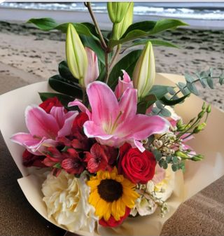 Buchet  parfumat și  vesel colorat