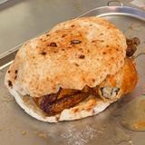 Grill pile u somunu sa pretopom