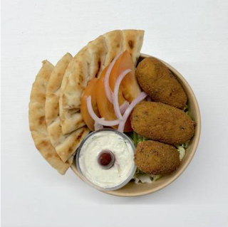 Plato croquetas de calabacín