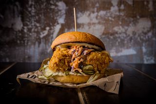 Chick'n Burger con Patatas Fritas