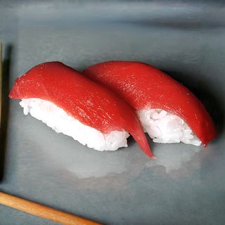 Sushi de atún (2 uds.)