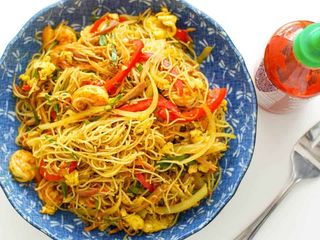 31. Fideos Tres Delicias Estilo Singapore