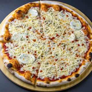 Pizza Quattro Formaggi