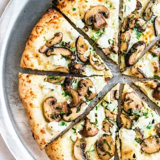 Pizza aux champignons