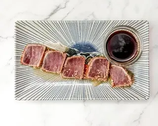 Tapa De Tataki Atún