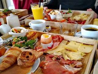 Petit Déjeuner Family Brunch (4 Pax)
