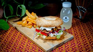 Grillowany Fasolotwór + Frytki Belgijskie