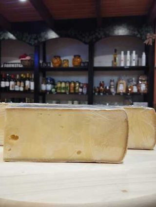 Raclette Recién Cortada 200G