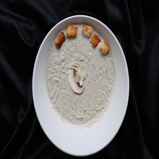 სოკოს კრემ -სუპი