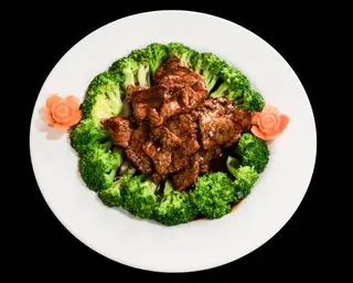Carne de Vaca com Molho de Ostra