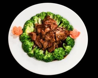 Carne de Vaca com Molho de Ostra