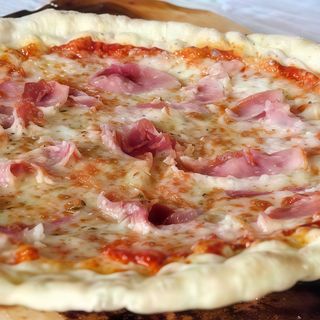 Pizza Jamón Dulce