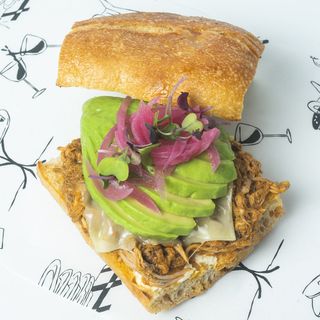 Sándwich De Cochinita