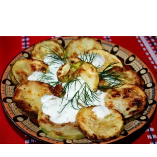 Тиквички с млечен сос