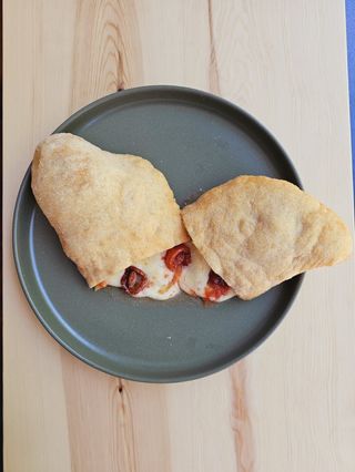 Pizza Fritta Margherita