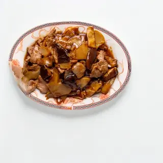 Ternera Con Setas Chinas Y Bambú