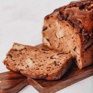 BANANA BREAD