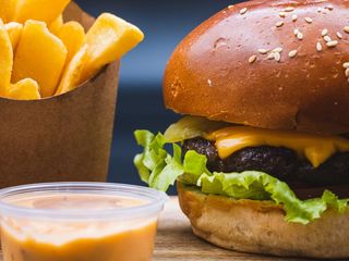 Meniu Cheeseburger